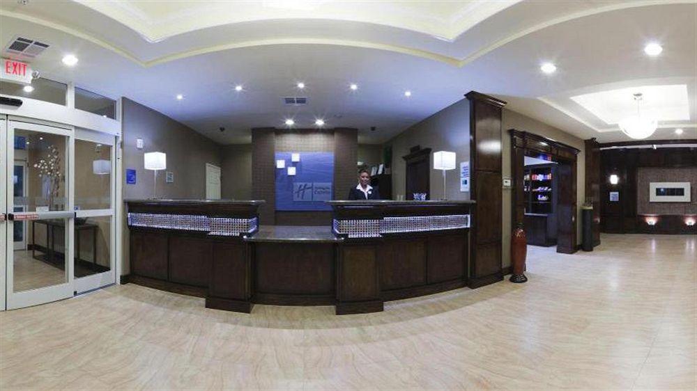 Express Houston Space Center-clear By Ihg Webster