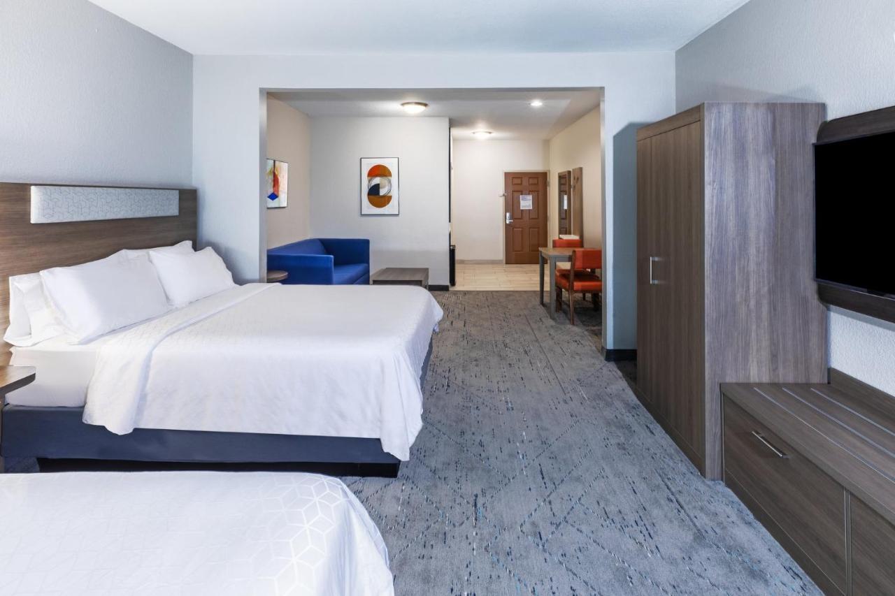 Express Houston Space Center-clear By Ihg 2*