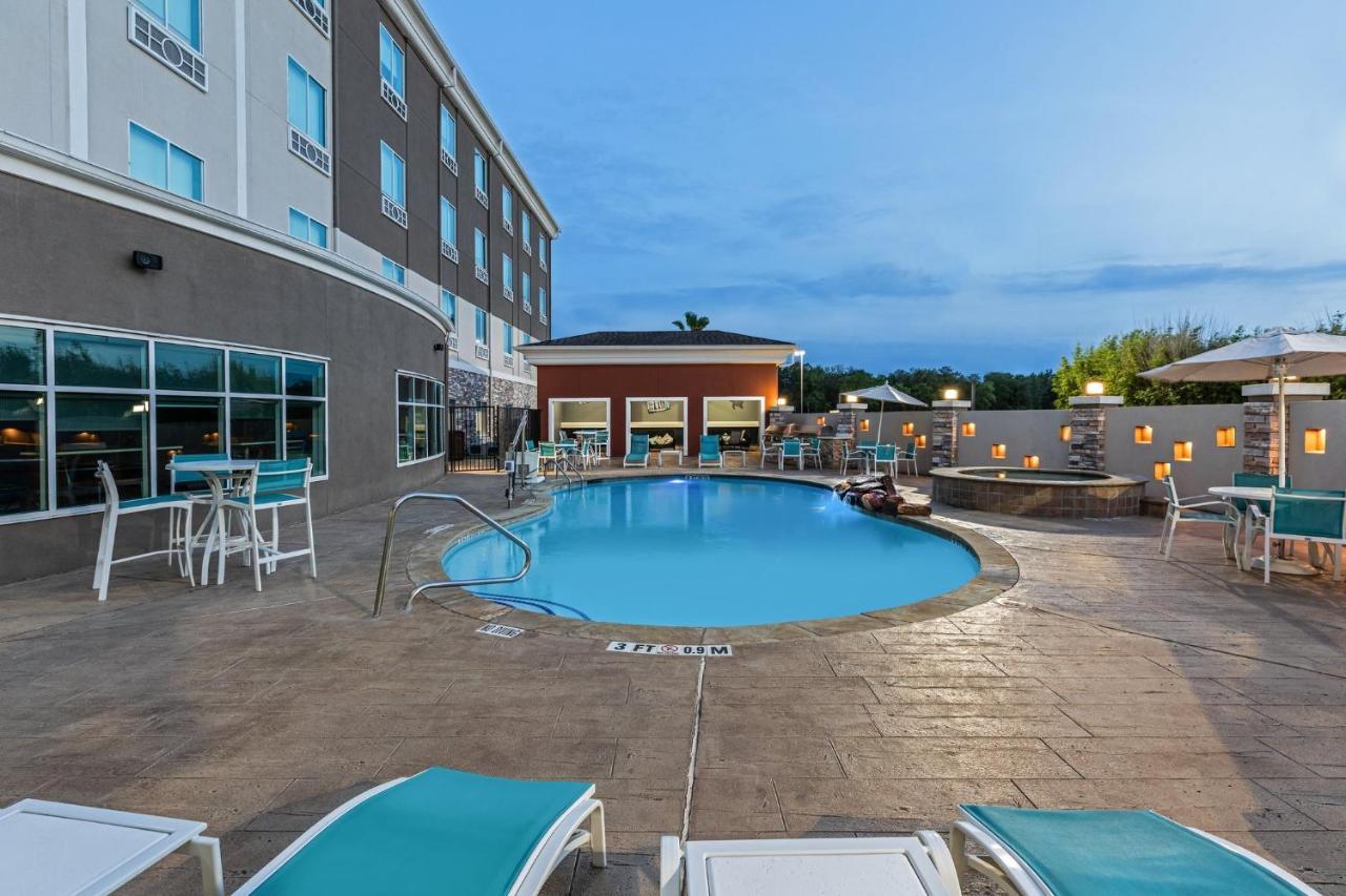 Express Houston Space Center-clear By Ihg Hotel