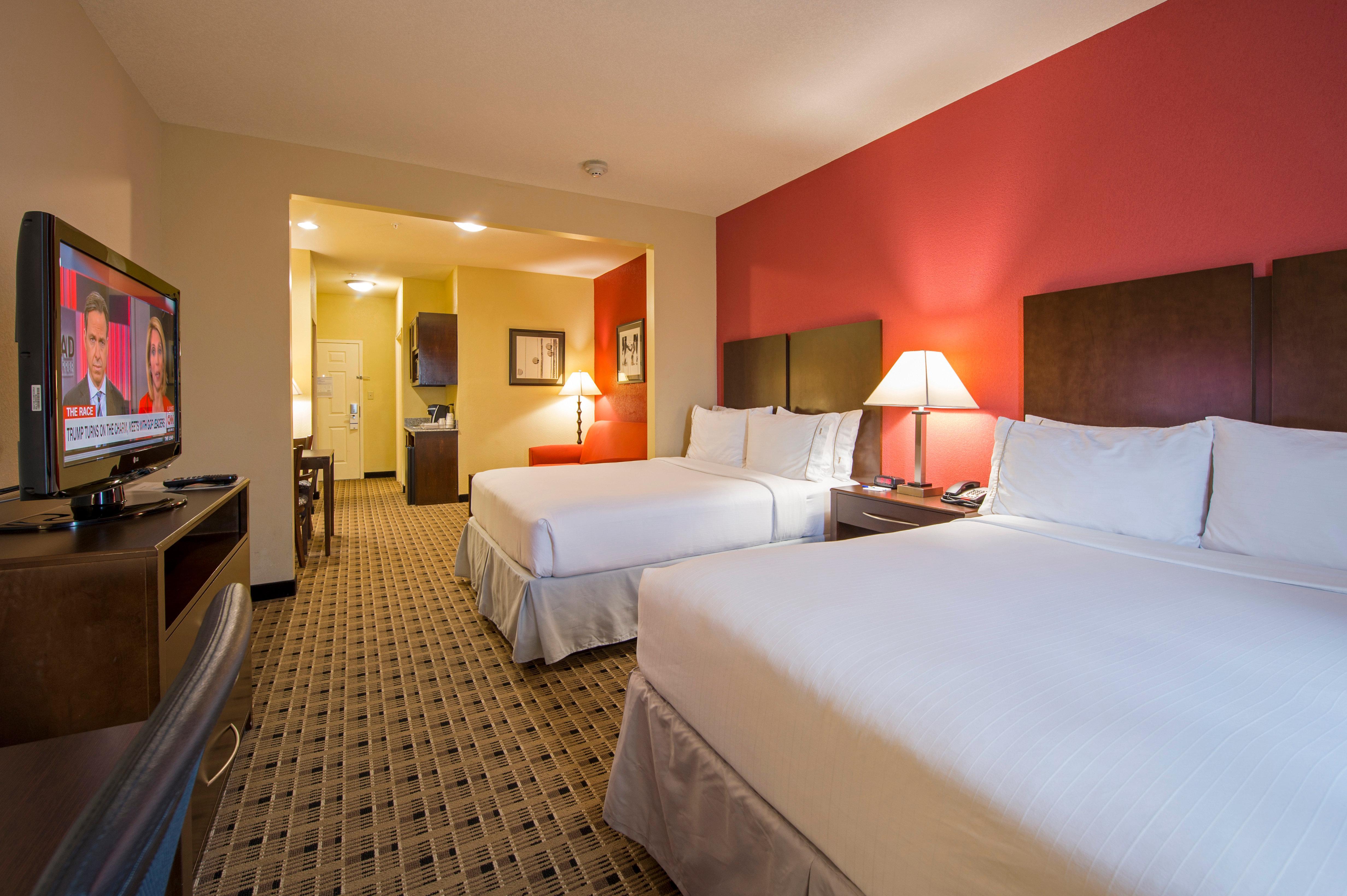 Express Houston Space Center-clear By Ihg Hotel Webster