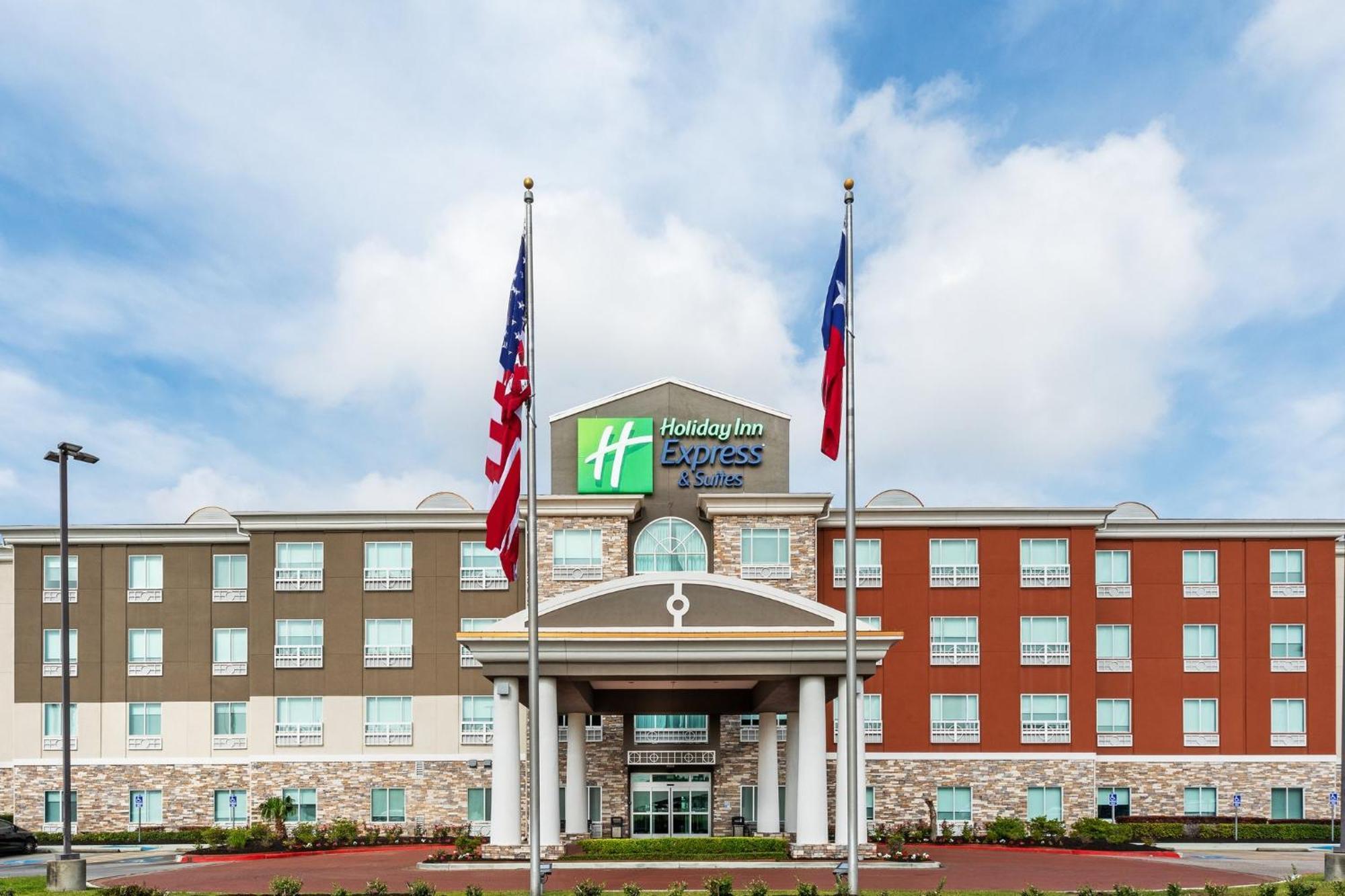 Express Houston Space Center-clear By Ihg 2* Webster