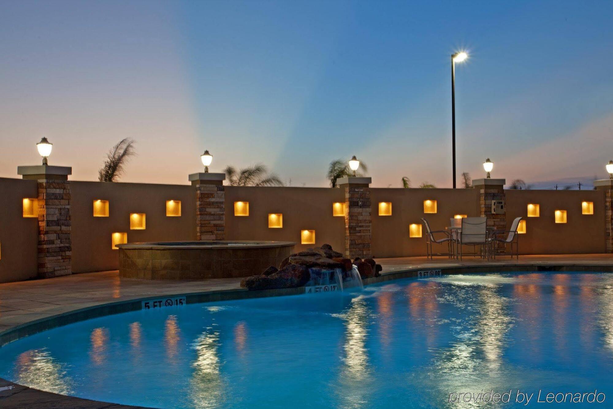 Hotel Express Houston Space Center-clear By Ihg 2*