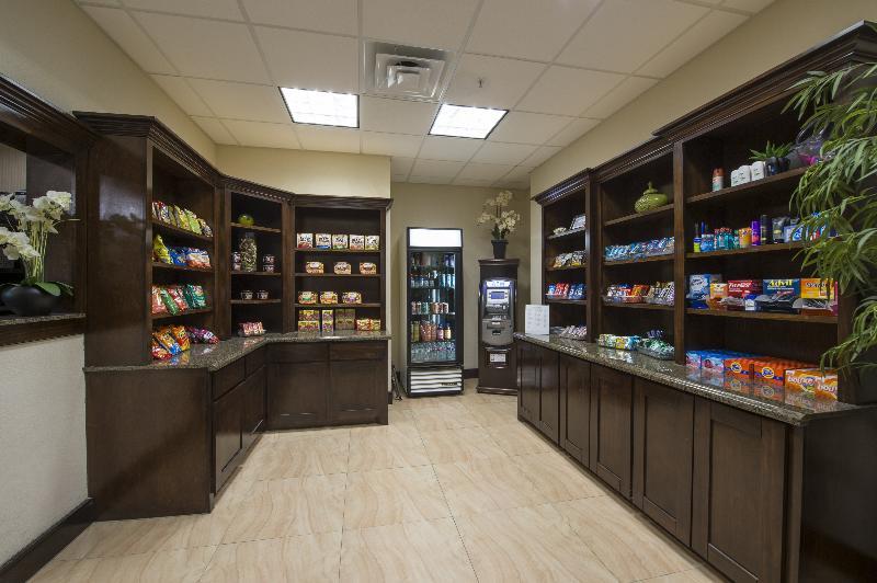 Express Houston Space Center-clear By Ihg Hotel 2*
