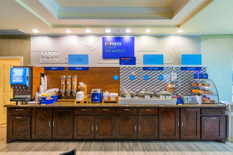 Express Houston Space Center-clear By Ihg Hotel 2*